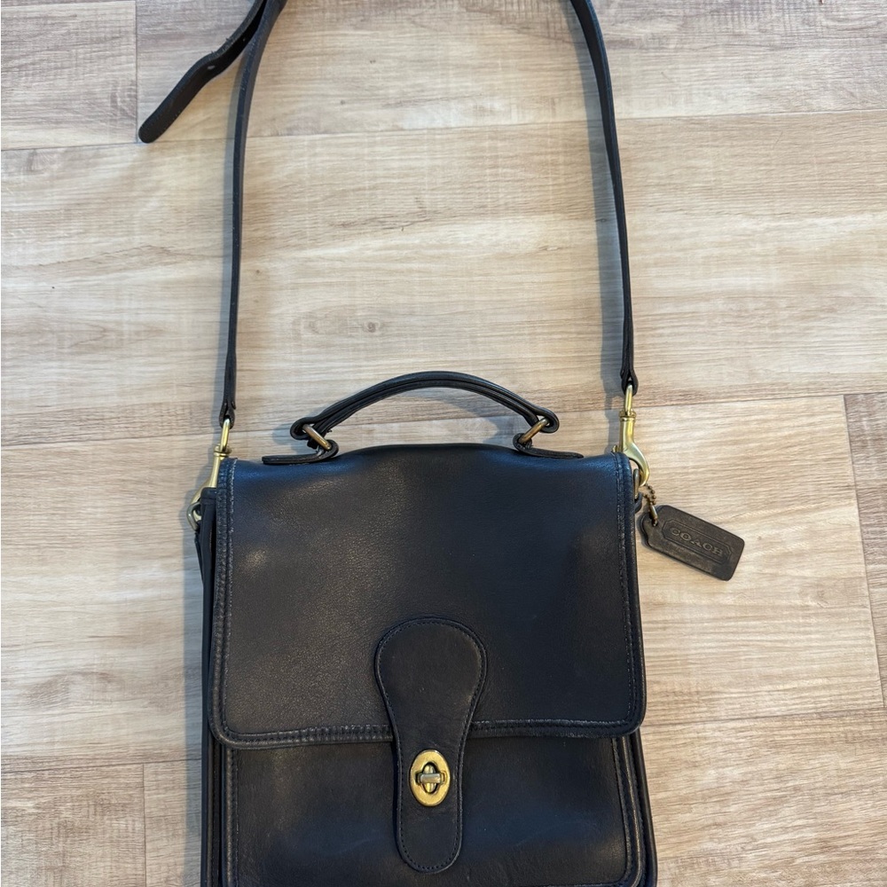 Coach Black Leather Messenger Shoulder Bag